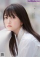 Shiori Kubo 久保史緒里, Shonen Magazine 2019 No.43 (少年マガジン 2019年43号) P3 No.5fa4cb